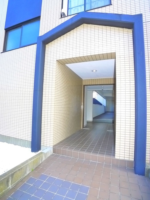 エントランス部分 PLENDY三郷