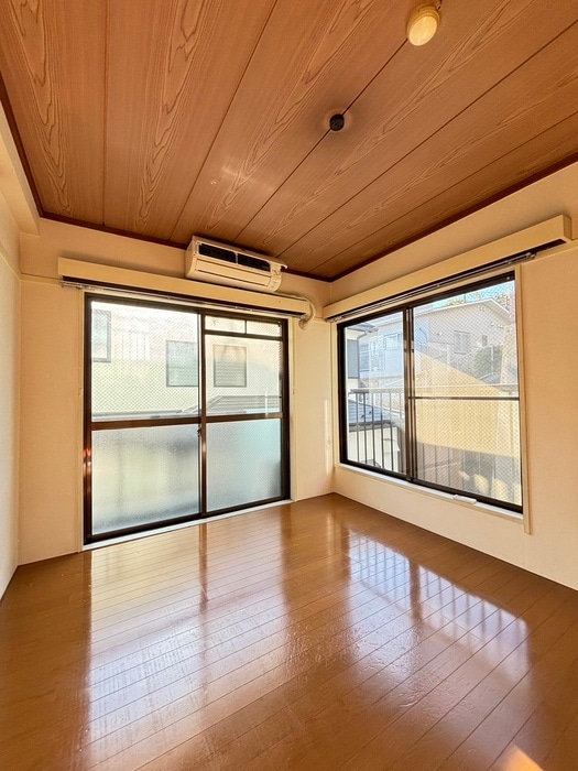 居室 ホワイトプラザ