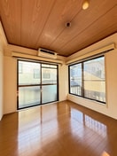 居室 ホワイトプラザ