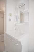 洗面 仮)ルナ・シャトー平井