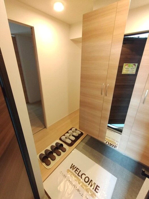 玄関 アンソレイエ