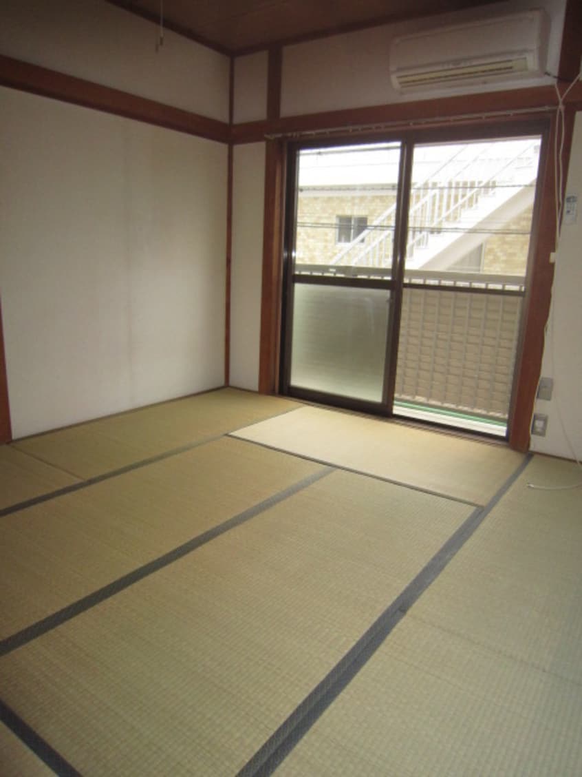 居室 コーポ町田
