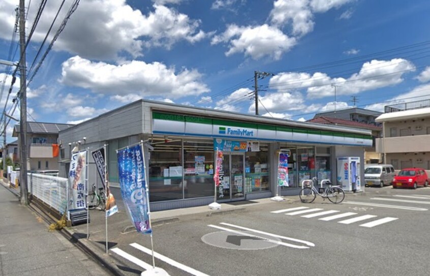 ファミリーマート 小平たかの街道店(コンビニ)まで450m コーポ町田