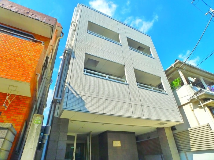 外観写真 ラグ－ナ綾瀬