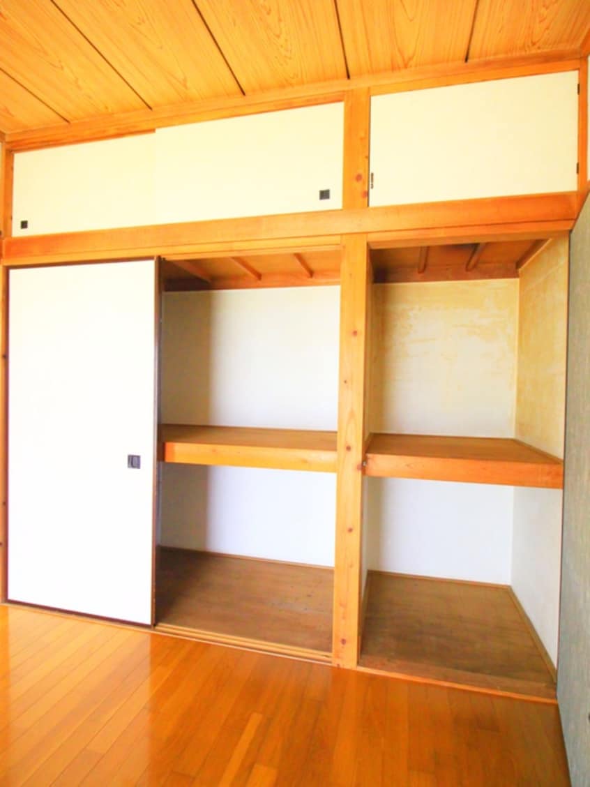 収納 ロイヤルガーデン根岸台