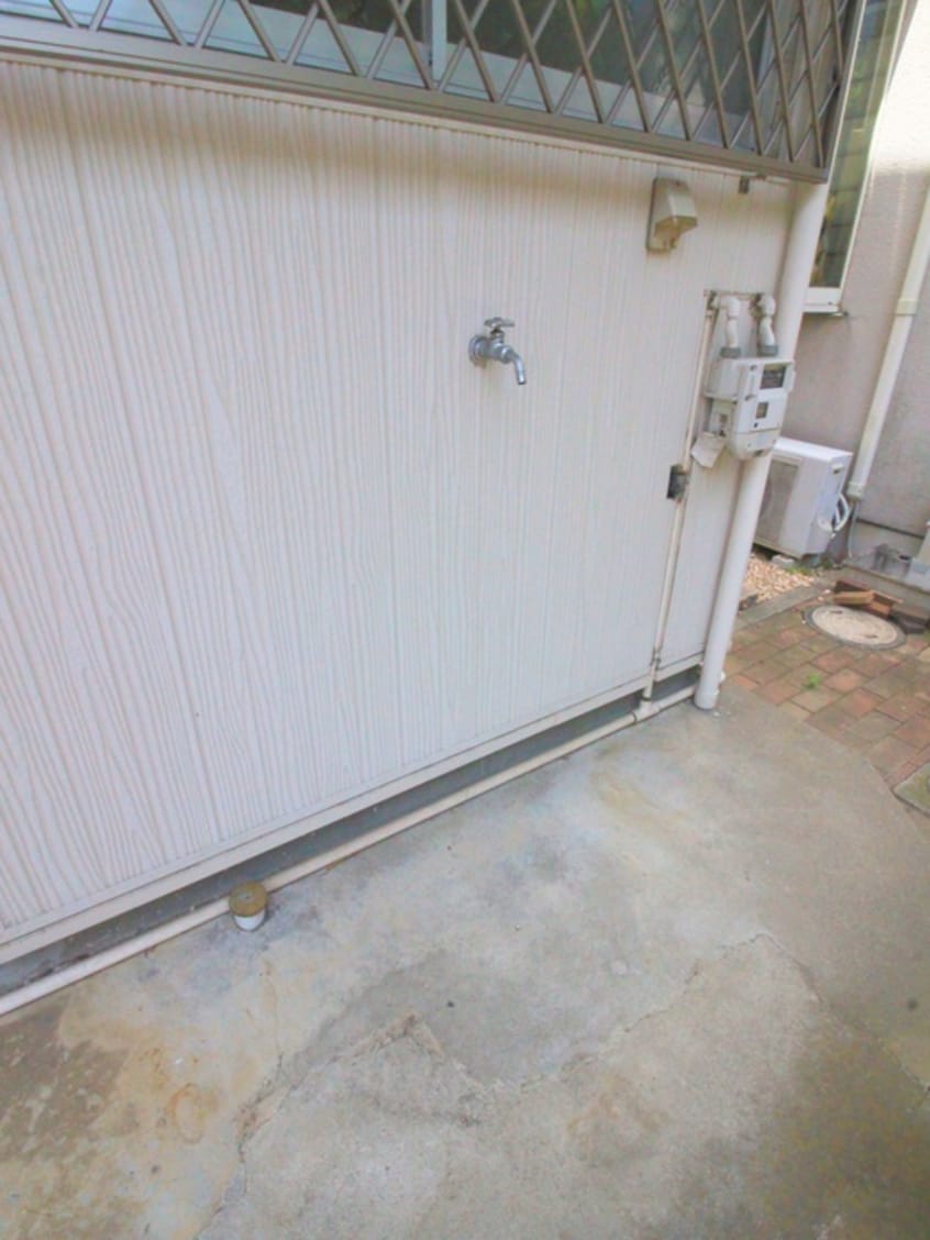 洗濯機置場 ロイヤルガーデン根岸台