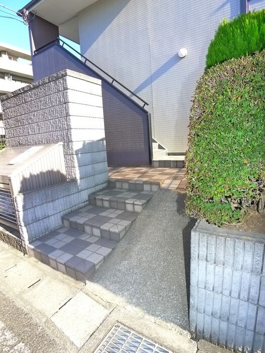 エントランス部分 クレセールK