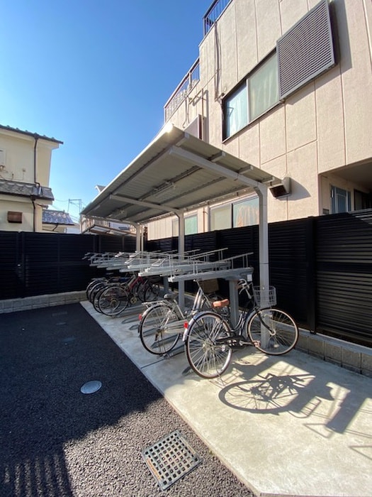 駐輪場 ルネサンスコート鷺ノ宮