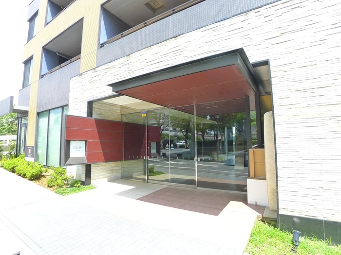 エントランス部分 クレア－ルフレスカ