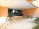 駐輪場 英マンション