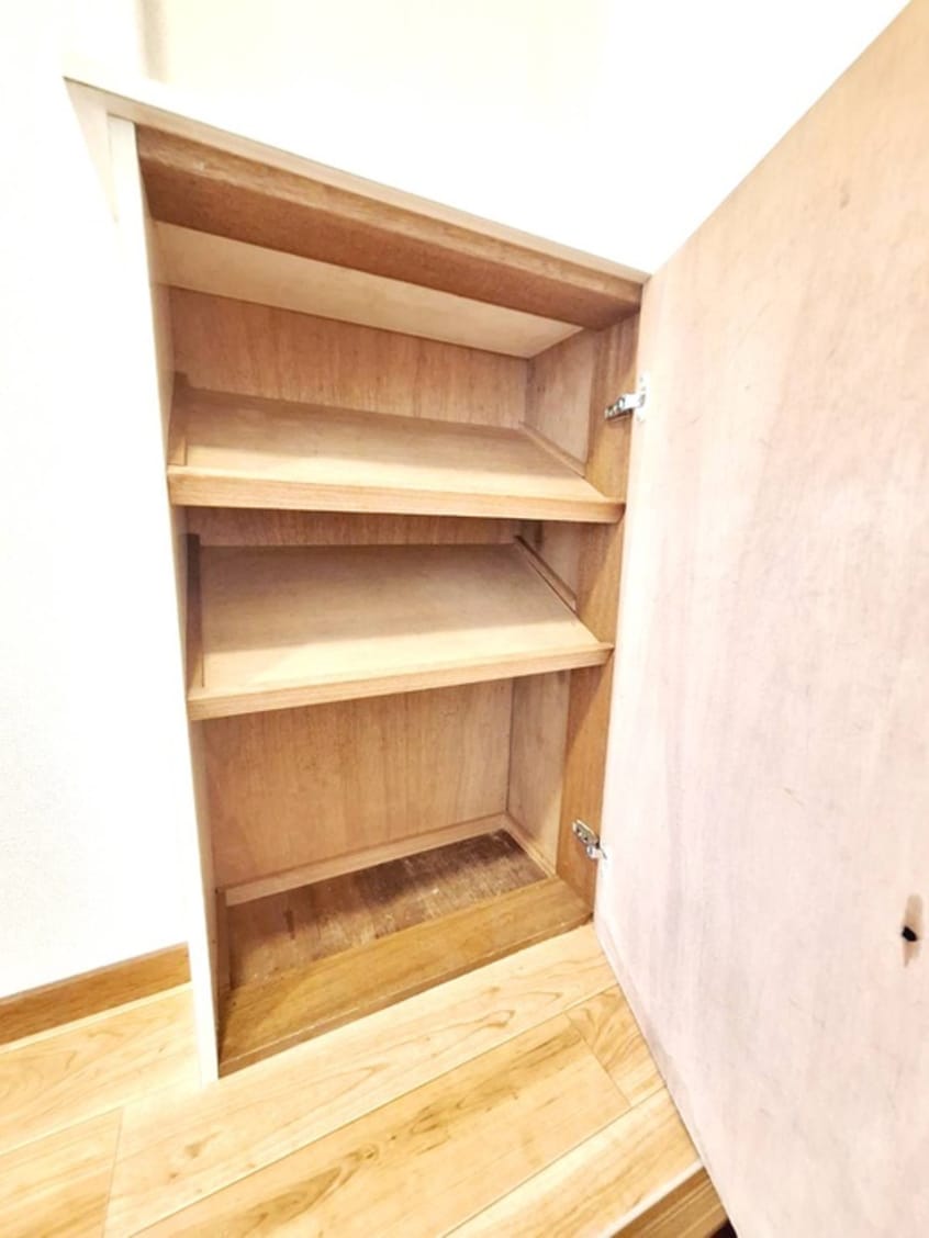 収納 メゾンド弘明寺