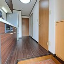 廊下 サンエクセル英