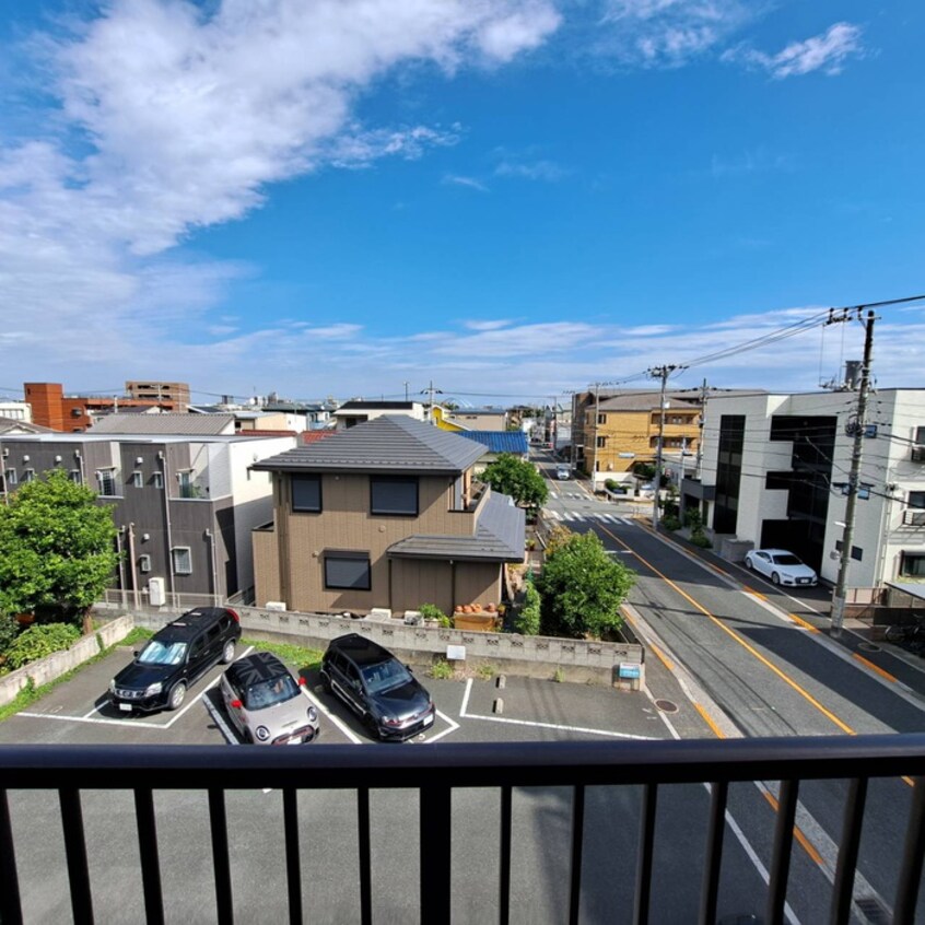 室内からの展望 サンエクセル英