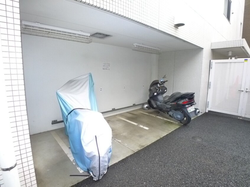 バイク置き場 アトラス葛西レジデンス(705)