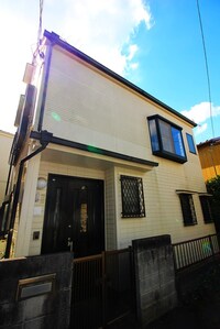 鶴馬１丁目貸家