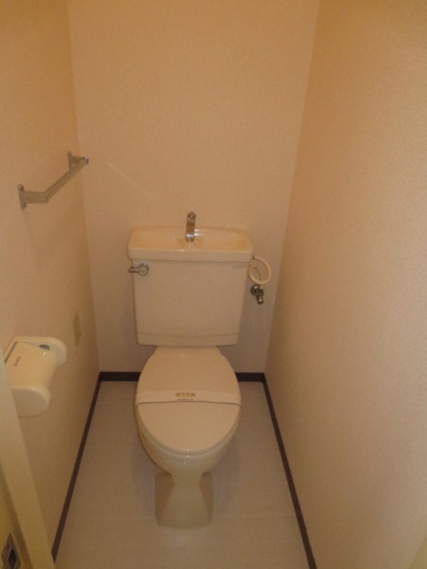 トイレ フォルテ－ヌ大杉