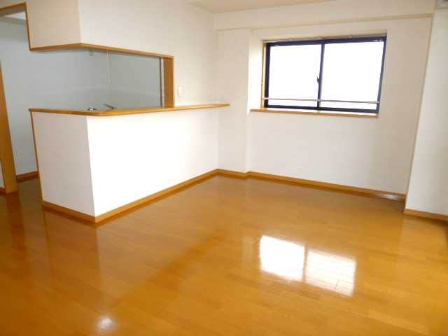 キッチン ＳＯＧＮＩ ＤＯＲＯ