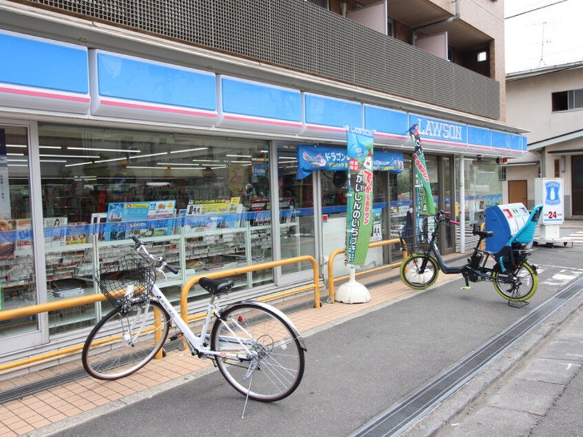 ローソン　八雲二丁目店(コンビニ)まで426m Ｆ－1ハイツ