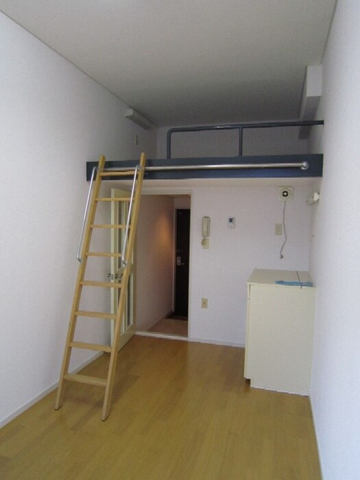 居室 レオパレス南生田