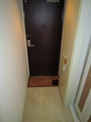 玄関 レオパレス南生田