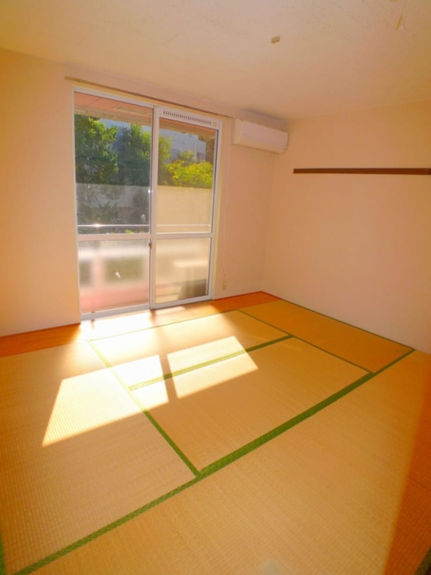 居室 リバーコーポ渡辺