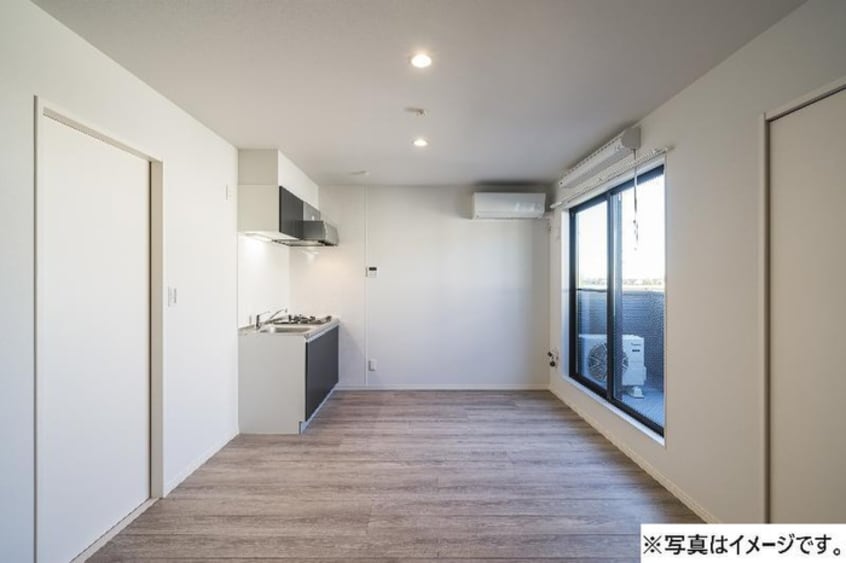 室内からの展望 Bearwood Lakes市川大野