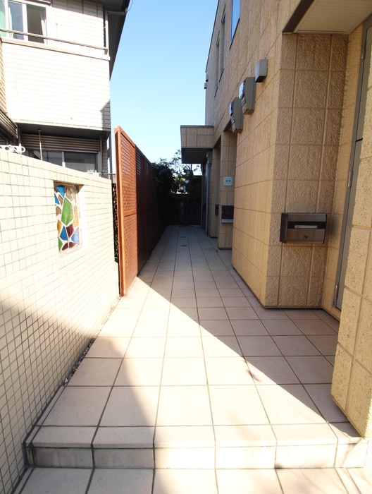 エントランス部分 メゾンキト－