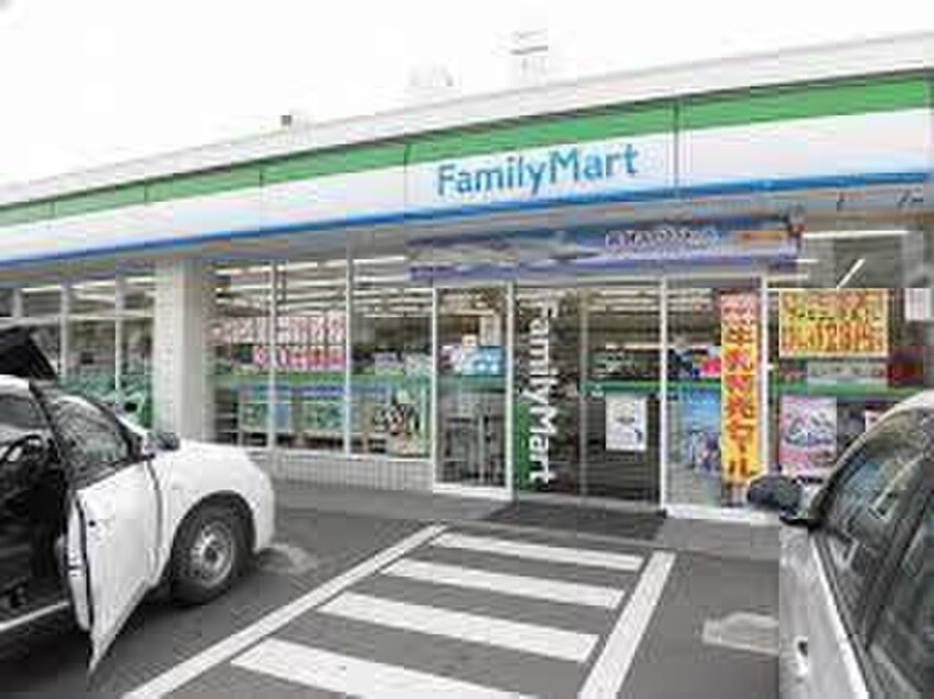 ファミリーマート さがみ夢大通り店(コンビニ)まで379m メゾンＫＯＹＡＭＡ