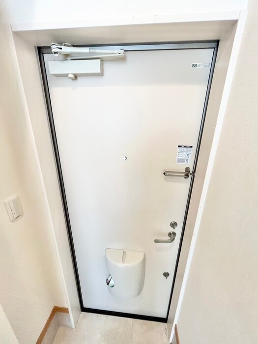 玄関 リヴ氷川台