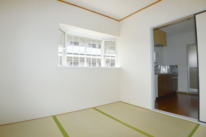 居室 ﾄﾞﾐ-ﾙﾀｶﾊｼ 1