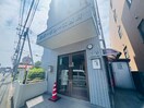 エントランス部分 エバ－グレ－ス西府