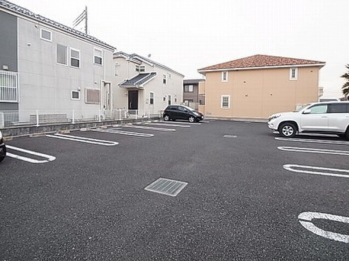 駐車場 HALEIE Ｂ