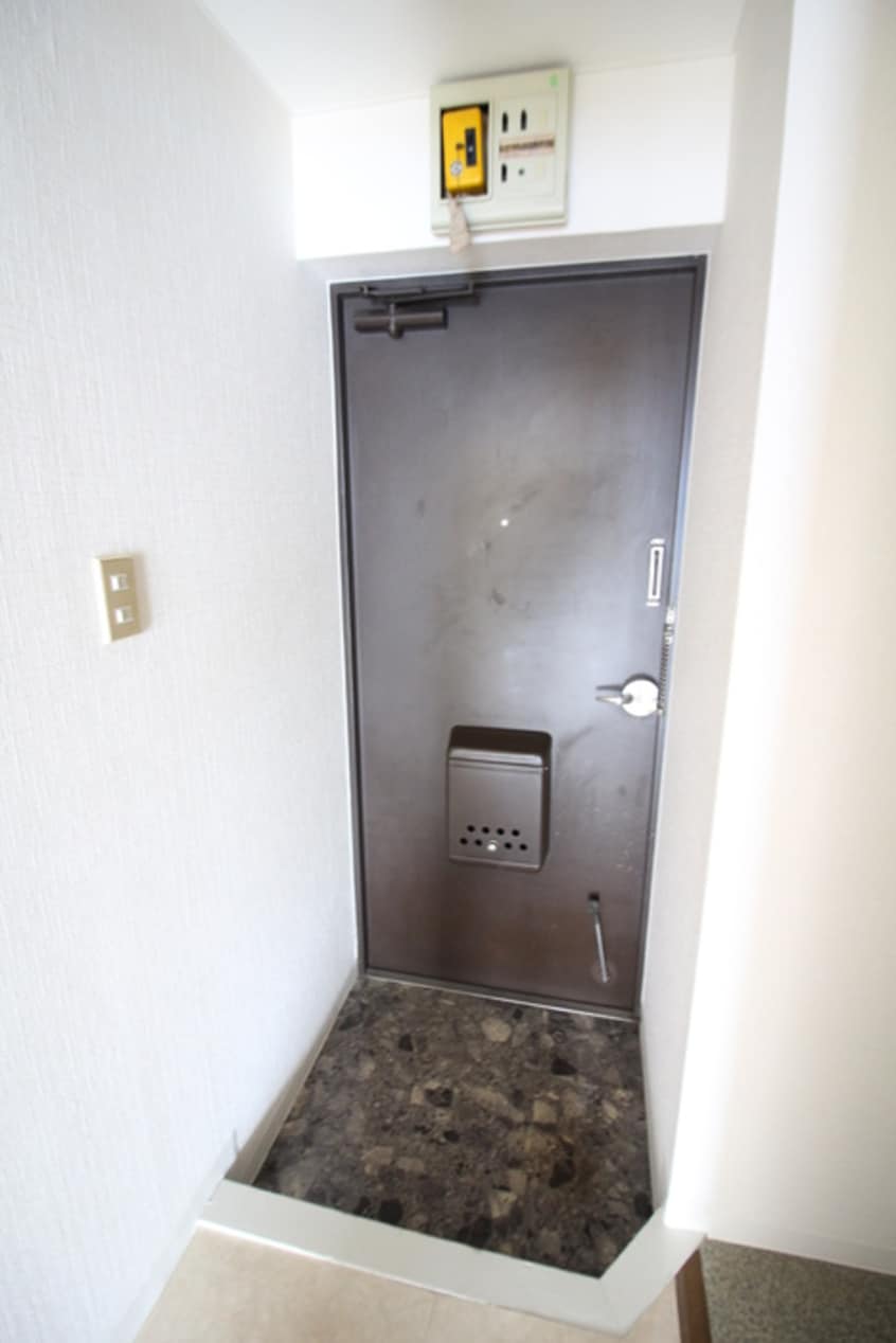 玄関 ｾﾌﾞﾝｽﾀｰﾊｲﾂ代々木Ⅱ(304)