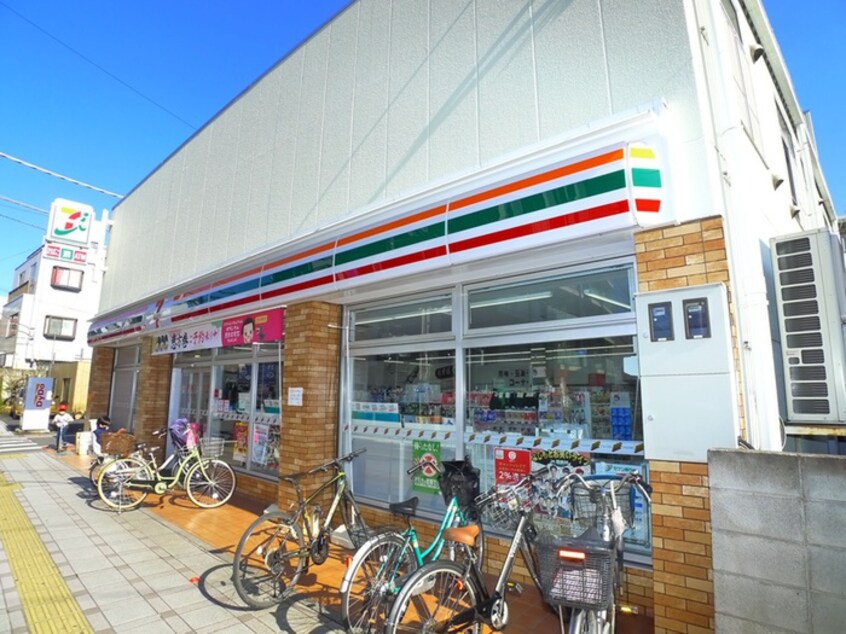 セブンイレブン(コンビニ)まで399m ルーブル西新井(401)