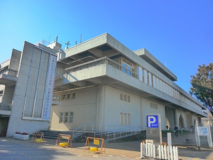 三鷹市役所(役所)まで1100m タウンコ－ト三鷹