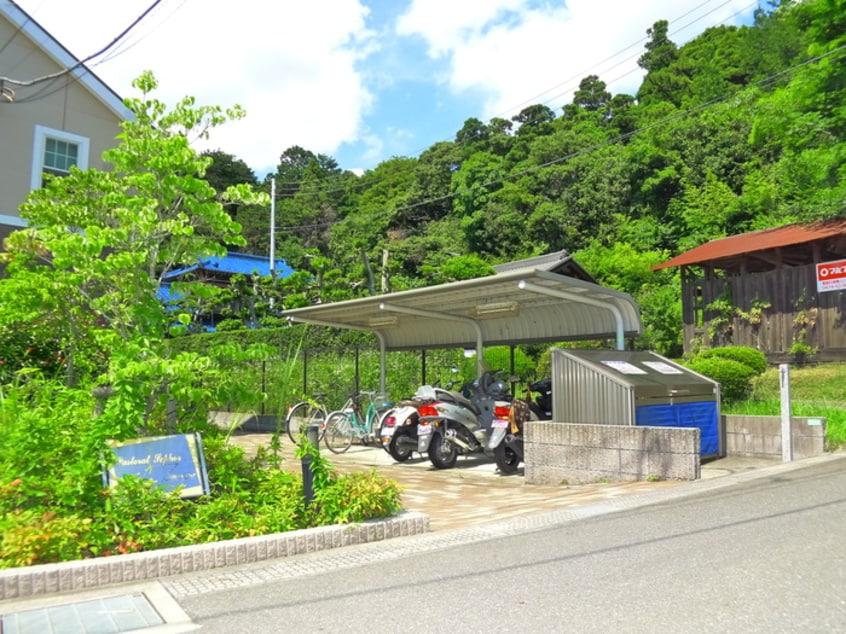 駐輪場 パストラルソフィア