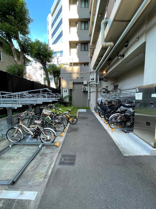 駐輪場 ステラメゾン三軒茶屋