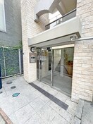 エントランス部分 ルミエ－ル板橋本町