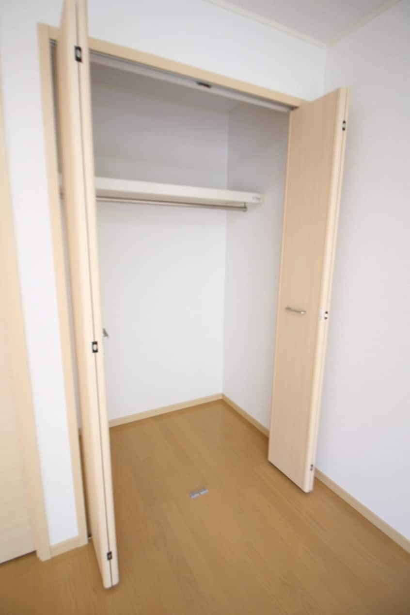 収納 シャルマン麻溝台