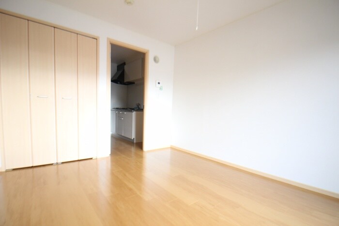 居室 シャルマン麻溝台