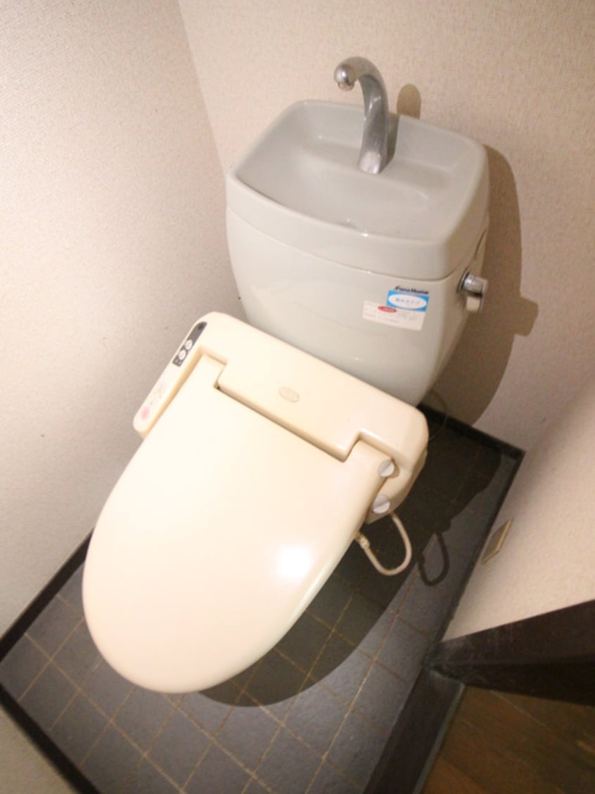 トイレ ビラージュビオレ・つきみ野