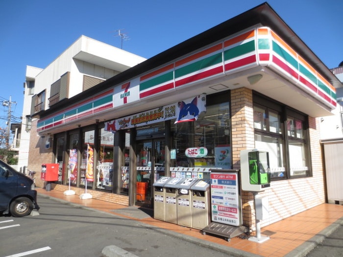 セブンイレブン(コンビニ)まで161m ビラージュビオレ・つきみ野