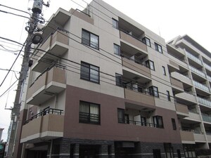 グラントゥルース氷川台（302）