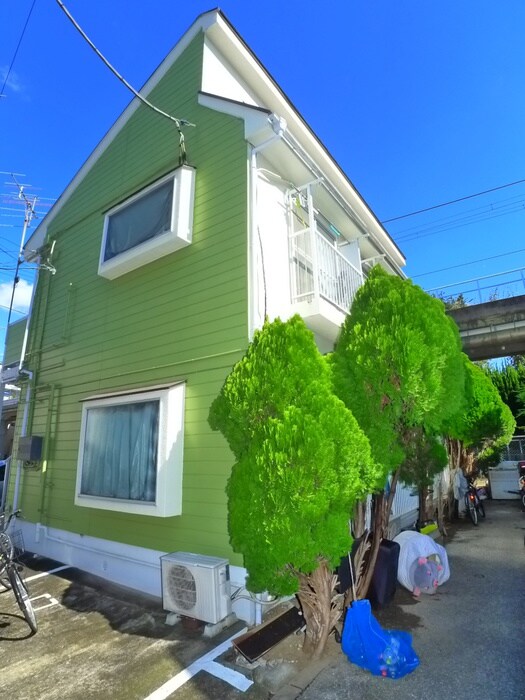 外観写真 ホワイトヒルズ