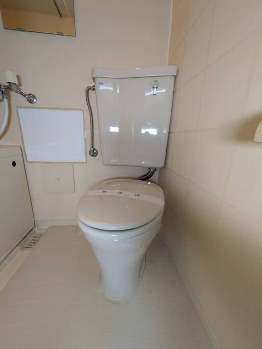 トイレ ホワイトヒルズ