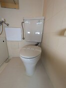 トイレ ホワイトヒルズ