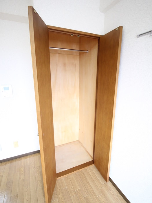 収納 ディアコ－ト　サガミ