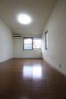 居室 シャルマン６４