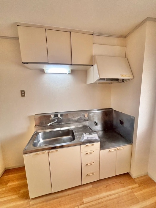 キッチン サマックスＯＨＳＡＷＡ