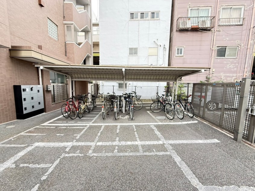 駐輪場 フォルク板橋